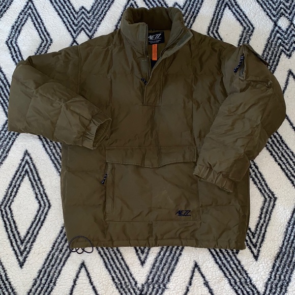 AE 77 Performance Puffer Coat | Size: M - Picture 2 of 13